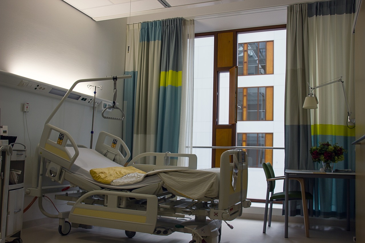 Ubezpieczenie szpitalne prywatne – czy to dobry pomysł?